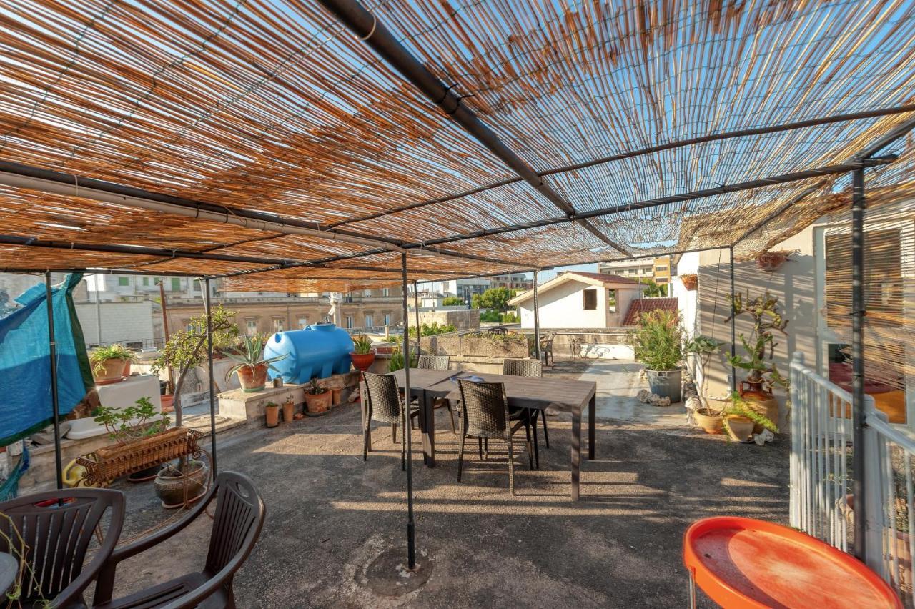 Dimora Anni 50 Apartment Лече Екстериор снимка